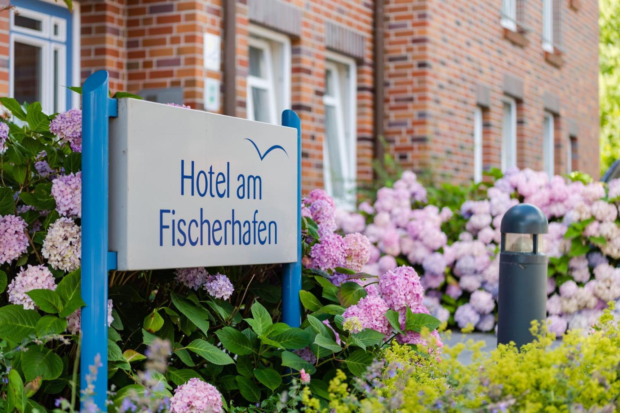 Hotel Am Fischerhafen ديتزوم المظهر الخارجي الصورة
